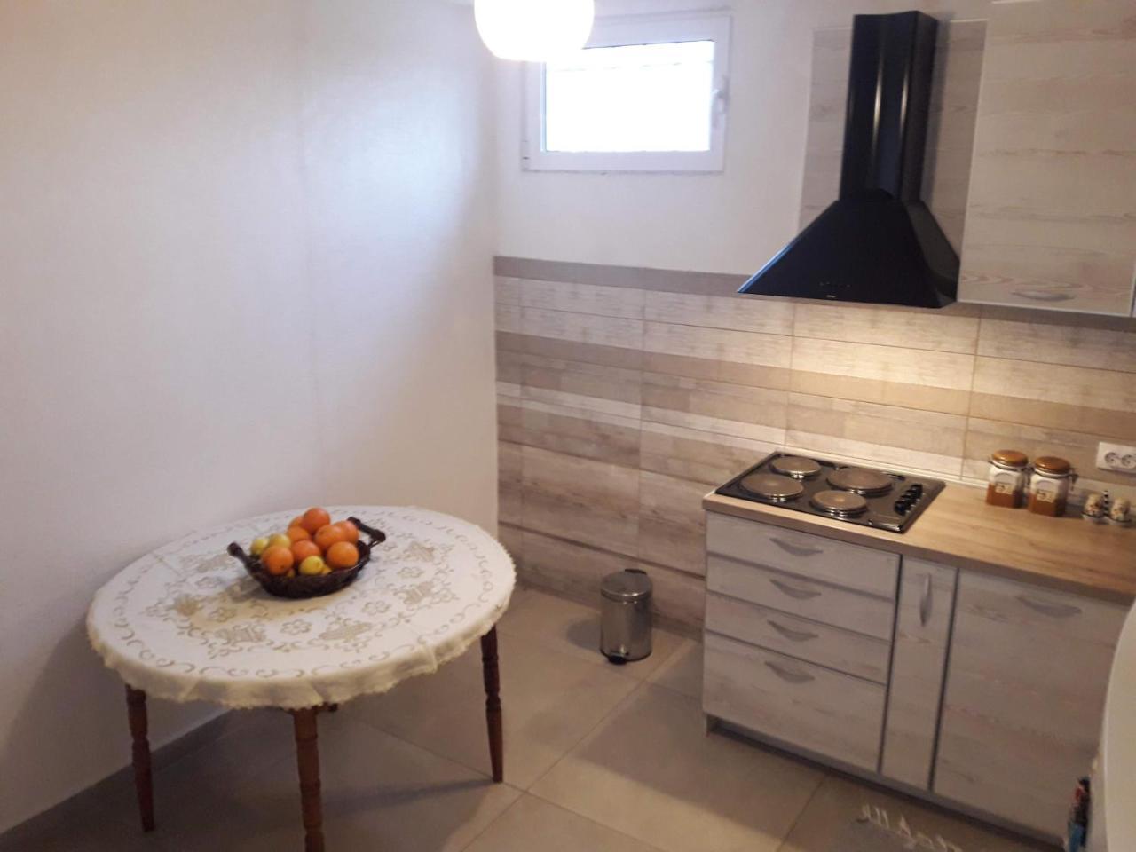 Airport Apartman